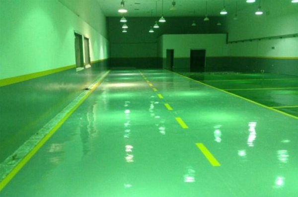 雨季環(huán)氧地坪漆施工應(yīng)考慮到哪些地方？